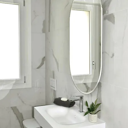 El'gio Feel At - A 3 Min Dal Centro Di דירה